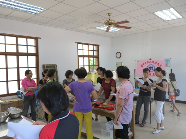 IMG_0057s.jpg